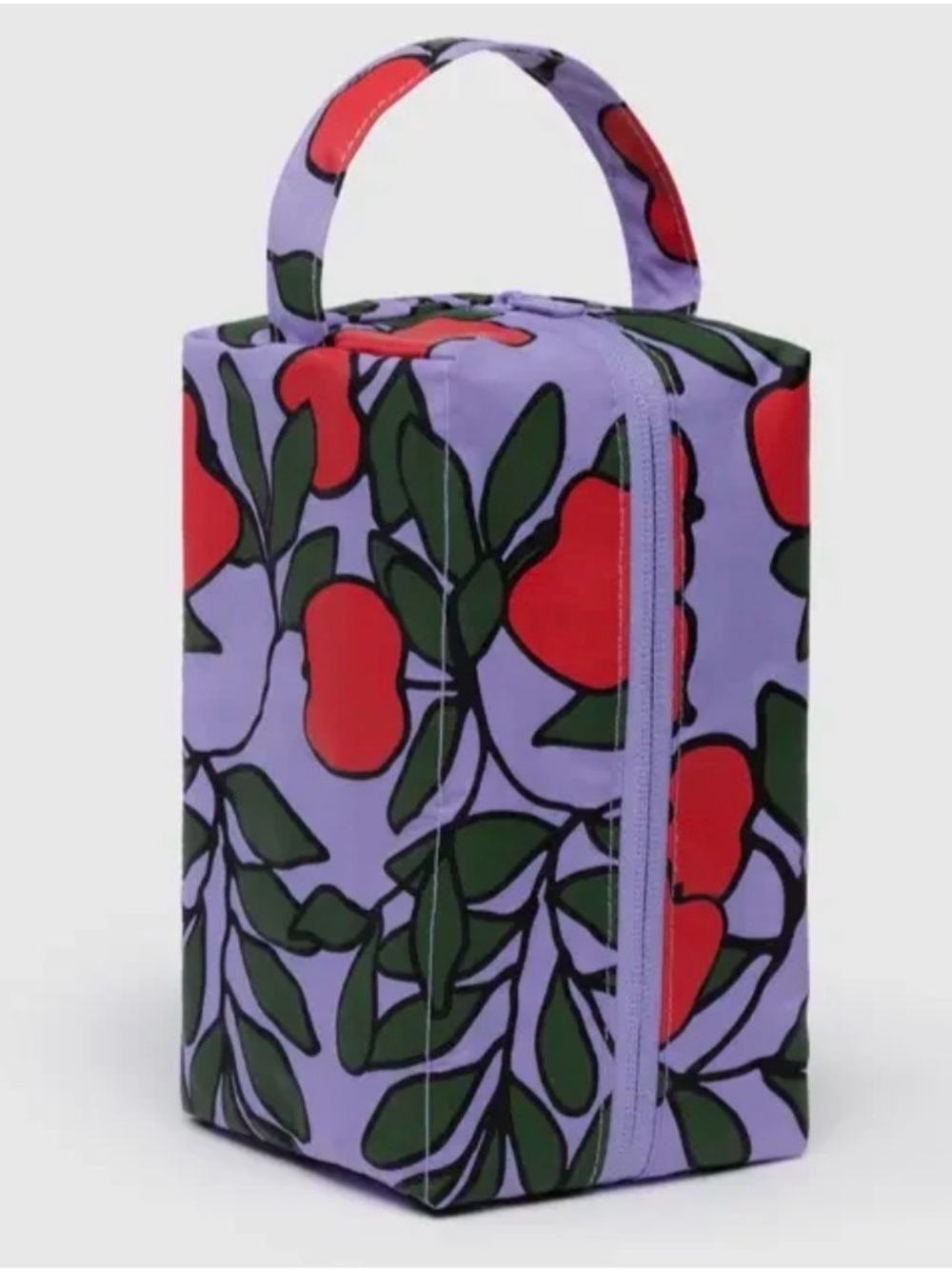 NWT BAGGU DOPP KIT - APPLE TREE